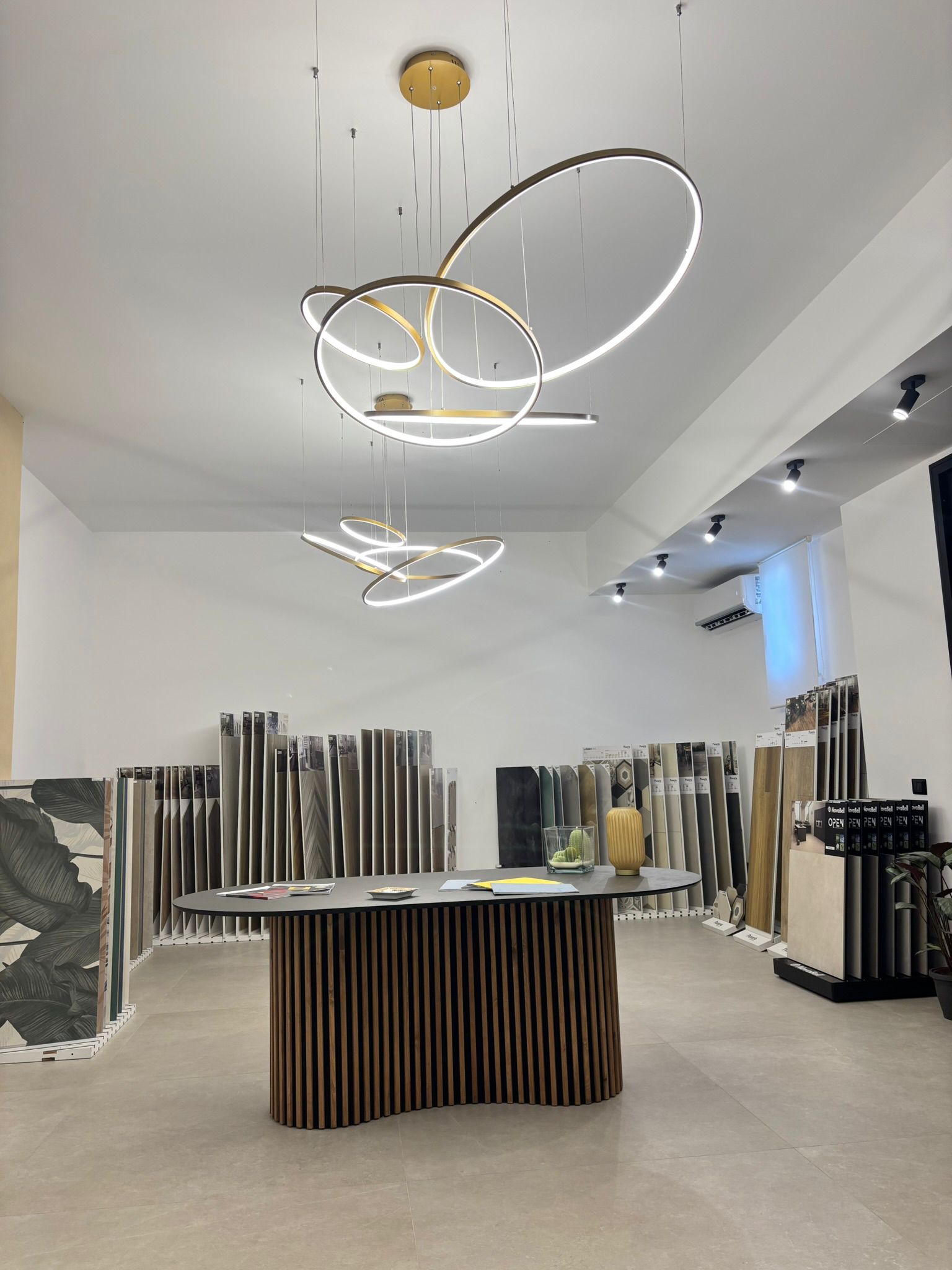 WhatsApp Image 2025-09-24 at 19.46.51 (1)